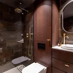 Castle Harbour Elegant 1-bedroom - Heated Pool, Air Conditioning & Fiber Internet In Cristianos Апартаменты