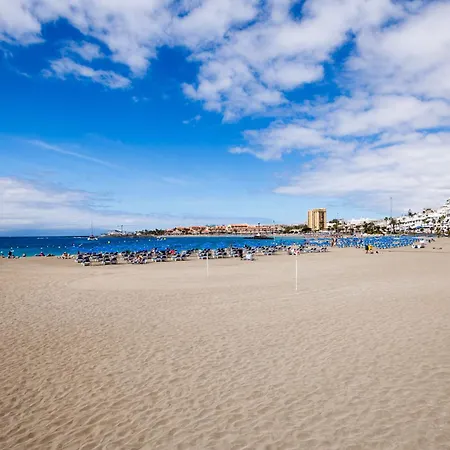 Castle Harbour Elegant 1-Bedroom Apartment - Heated Pool, Air Conditioning & Fiber Internet In Los Cristianos Apartment *